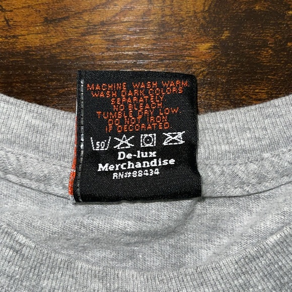 ☀️Sale☀️ Harley Davidson Vintage 2004 gray t shirt size Large - Picture 6 of 7